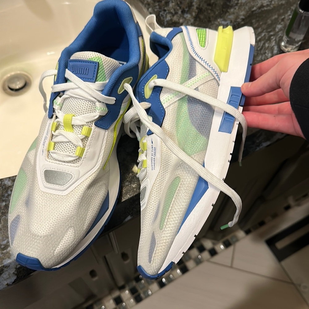 Men’s puma sneakers size 10.5